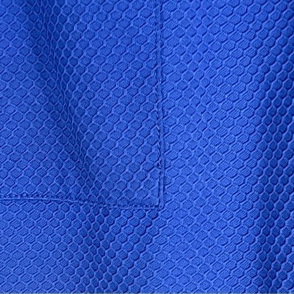 Tail golf skort embossed cerulean blue metal zipper pockets 17 inch size M - Picture 4 of 13